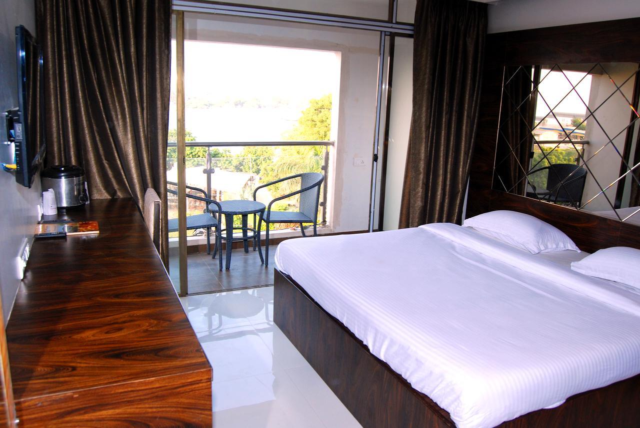 Hotel Apaar Ντιού Εξωτερικό φωτογραφία